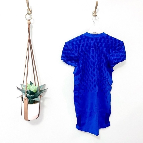 Adidas Men’s Football Techfit Primeknit Jersey in Medium Blue Size XL - Picture 5 of 5